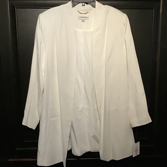 COPY - COPY - White Blazer - Picture 1 of 2
